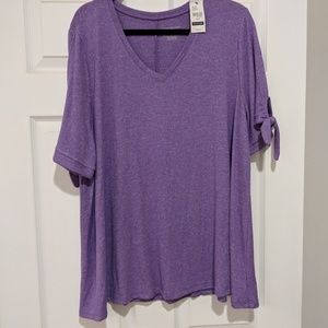 Purple shirt with bow short sleeve